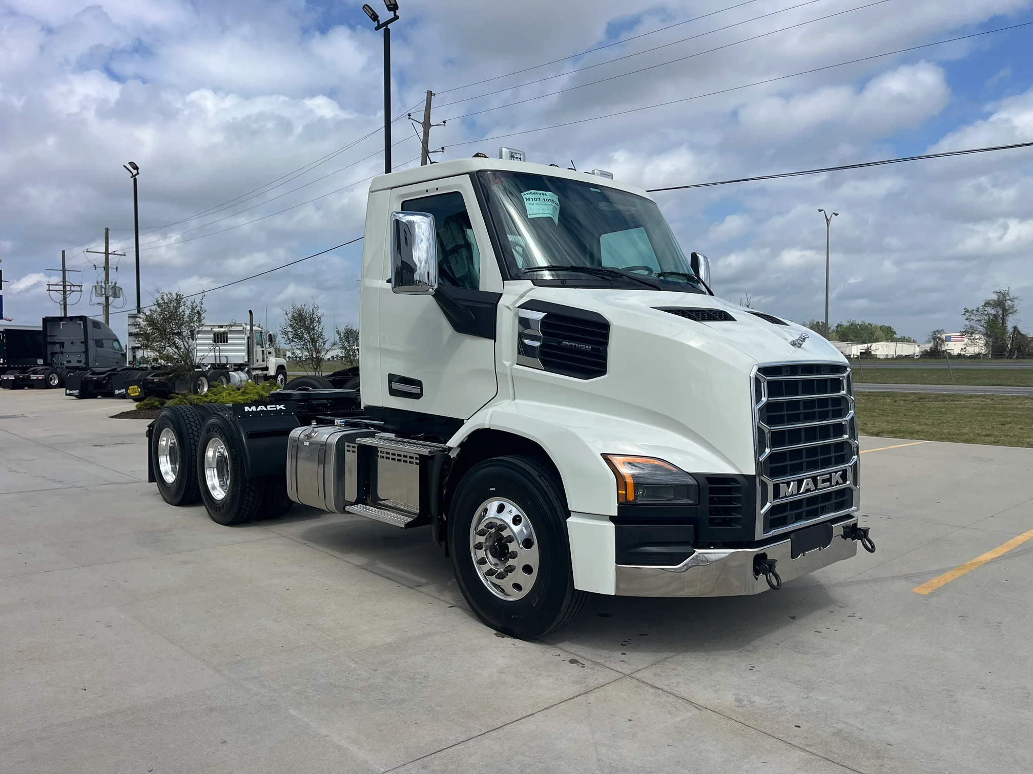 2027 Mack Anthem in Monroe, LA — photo 3