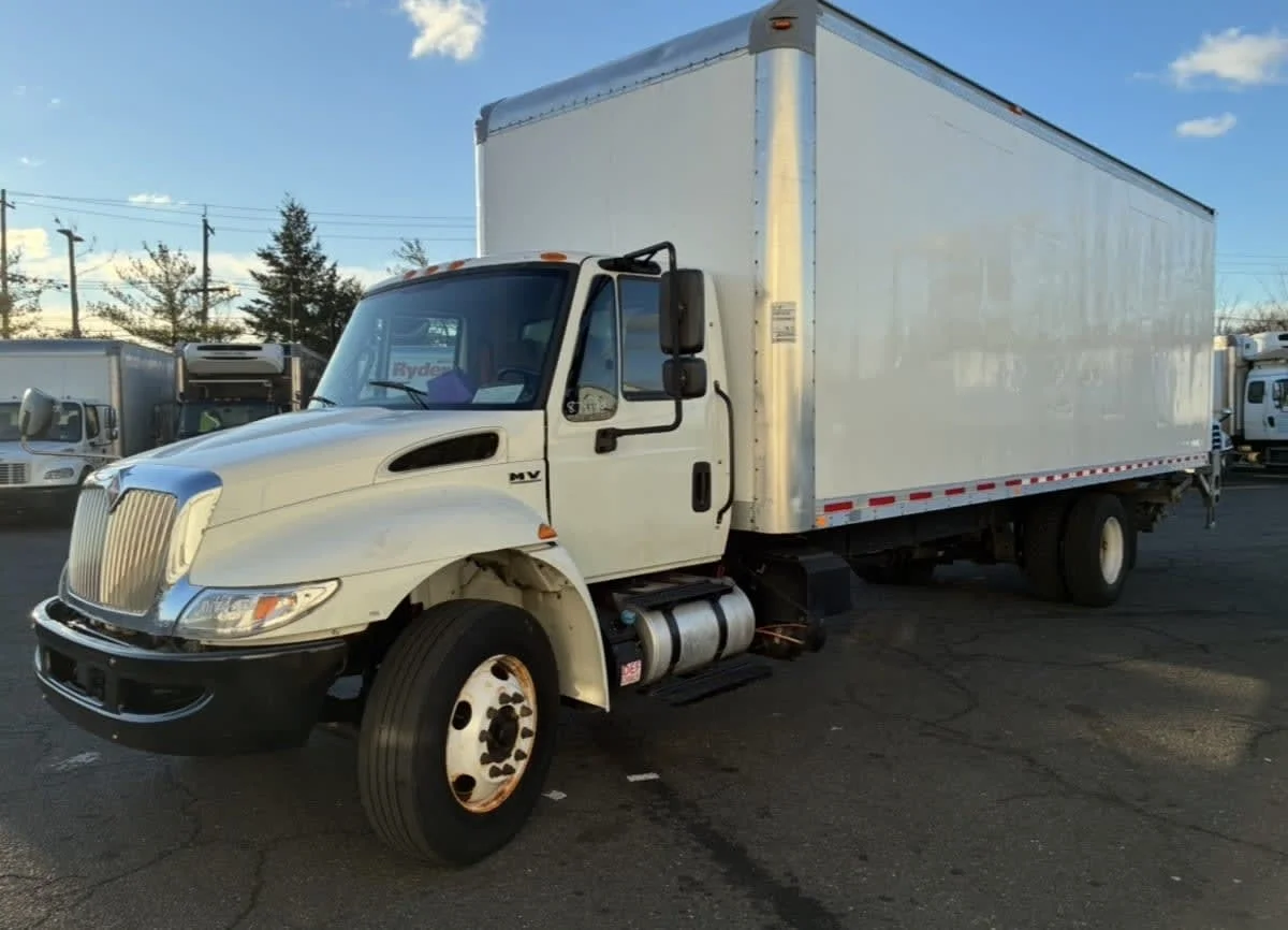 2019 International 4300 in Kearny, NJ