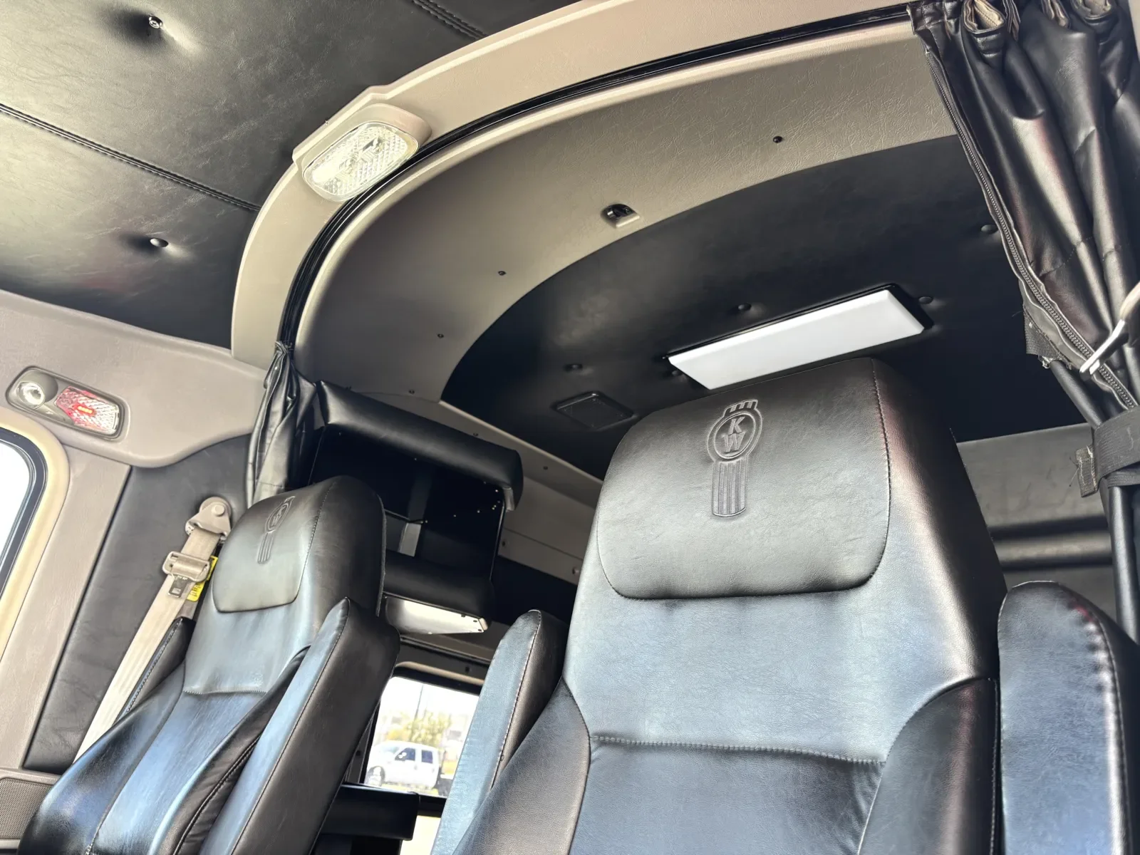 2022 Kenworth W900 in Hutchins, TX — photo 20