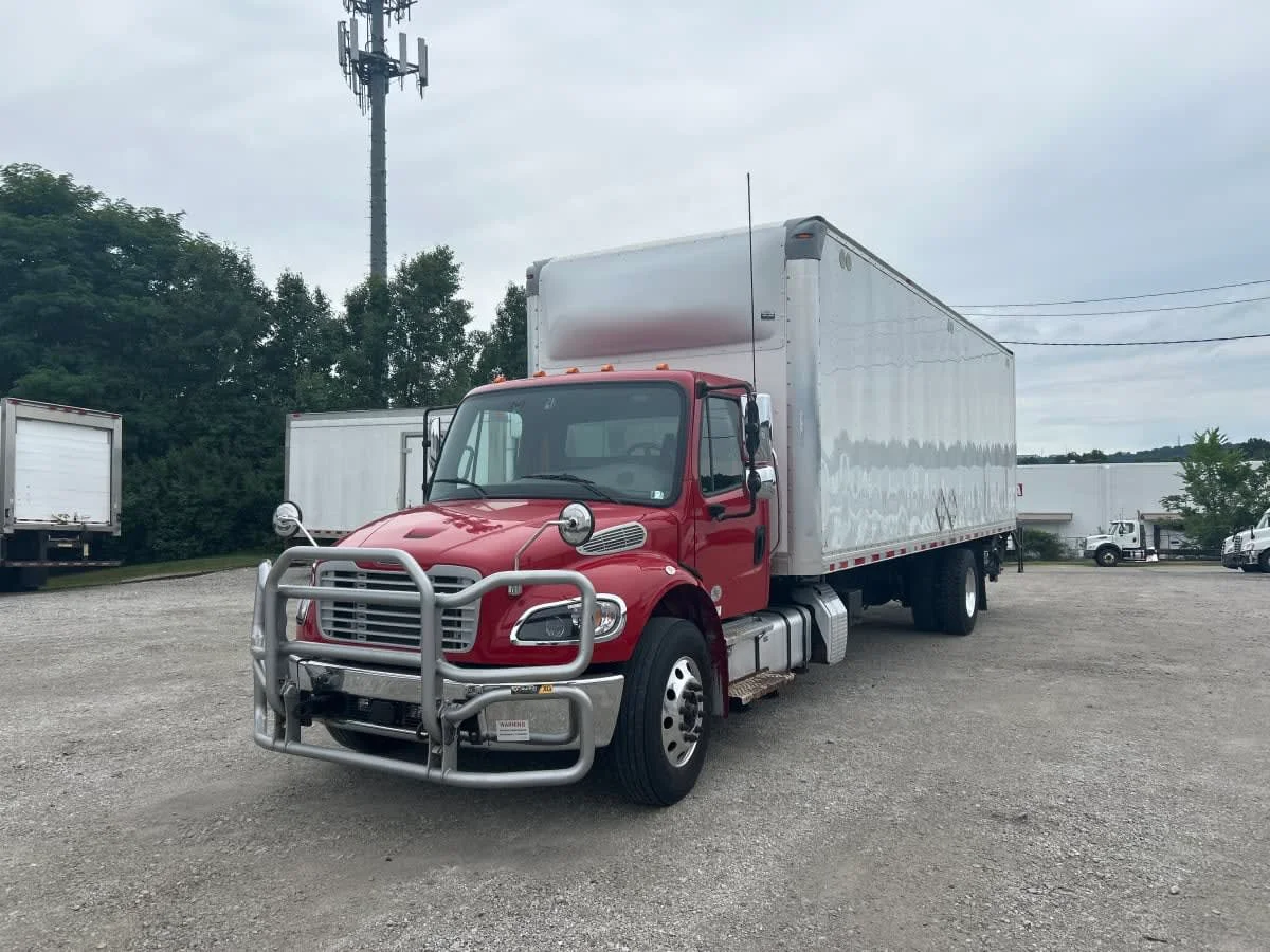 2023 Freightliner M2 106