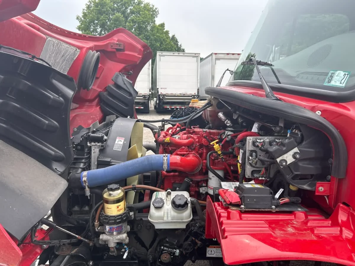2023 Freightliner M2 106 in Pittsburgh, PA — photo 9