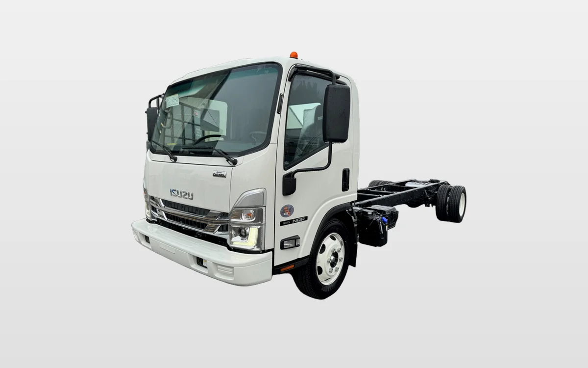 2024 Isuzu NQR - image 1
