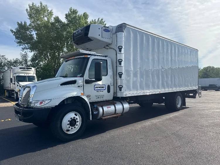 2020 International MV in Brooklyn Park, MN — photo 3