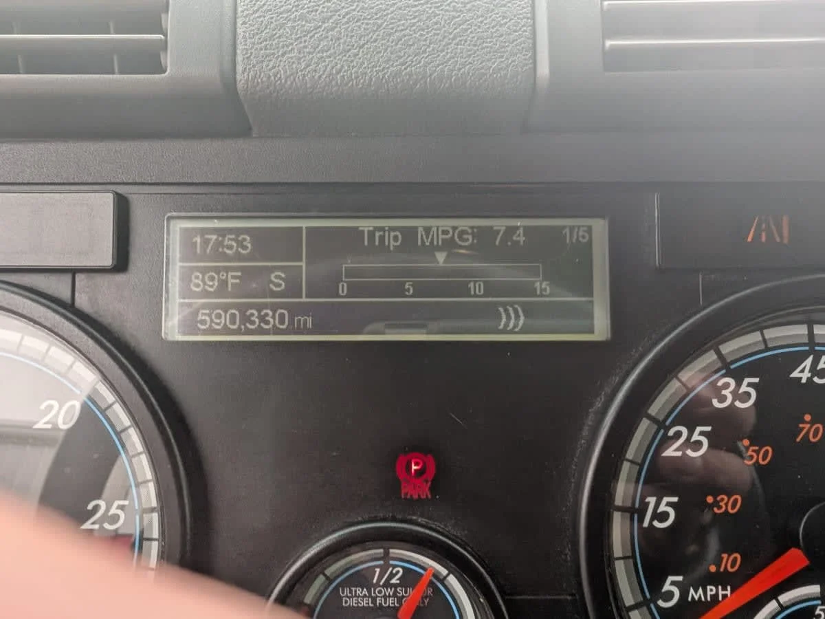 2019 Freightliner in Salisbury, MA — photo 10