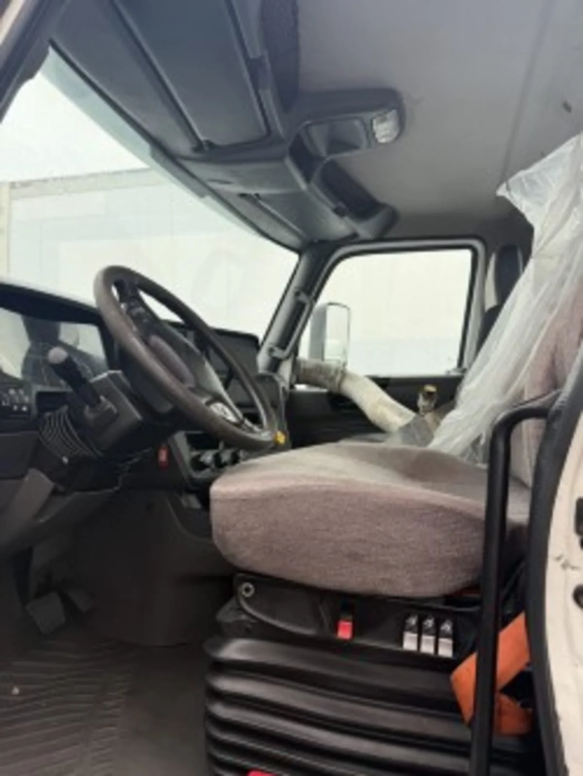 2019 International RH - image 7