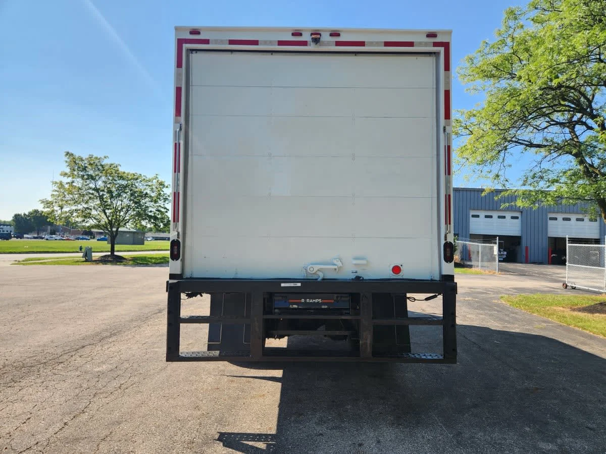2020 International MV in Hilliard, OH — photo 5