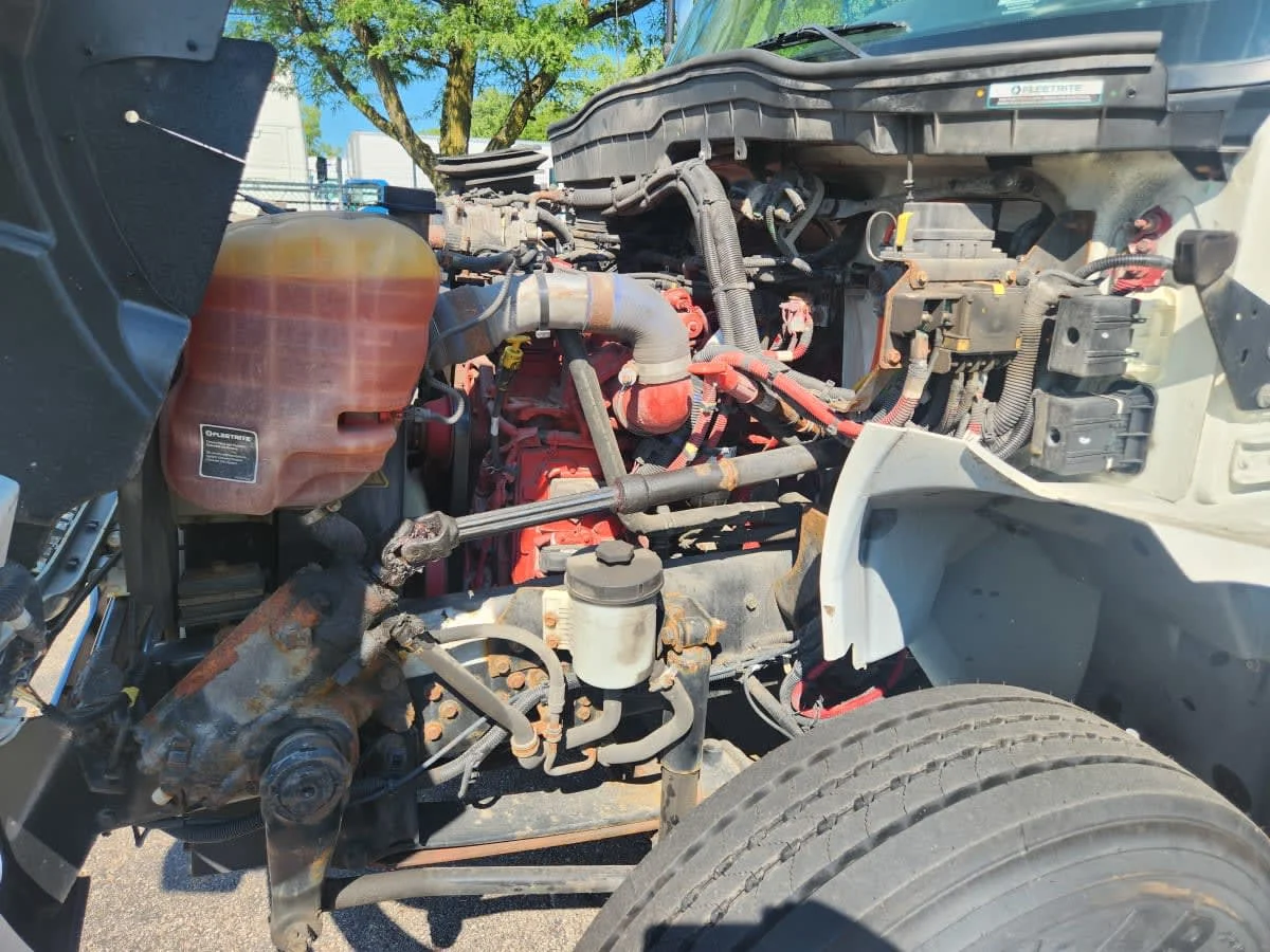 2020 International MV in Hilliard, OH — photo 14