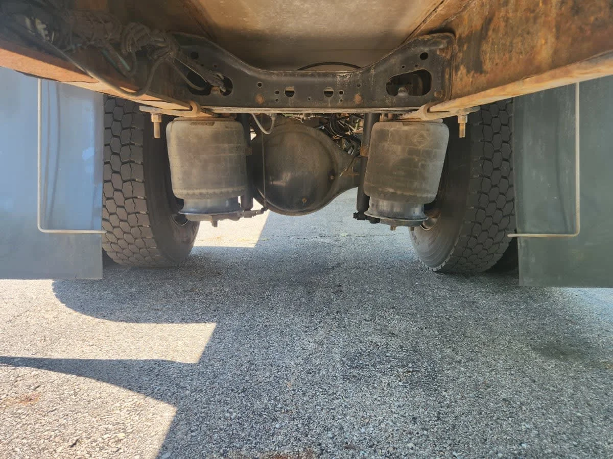 2020 International MV in Hilliard, OH — photo 11