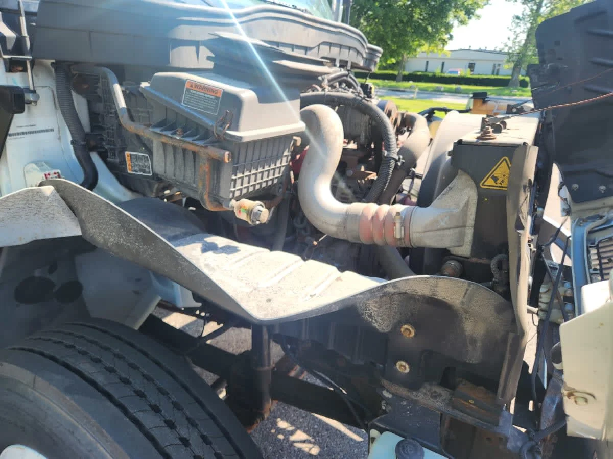 2020 International MV in Hilliard, OH — photo 10