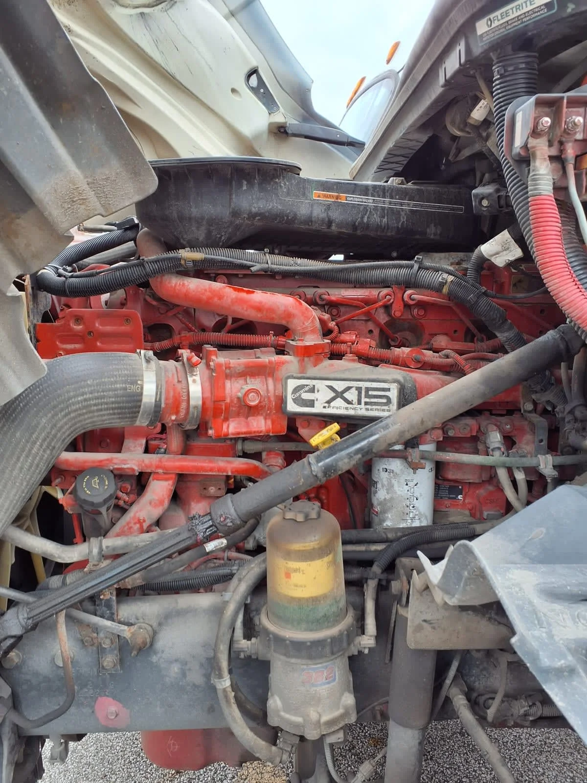 2019 International LT in Cleveland, OH — photo 8