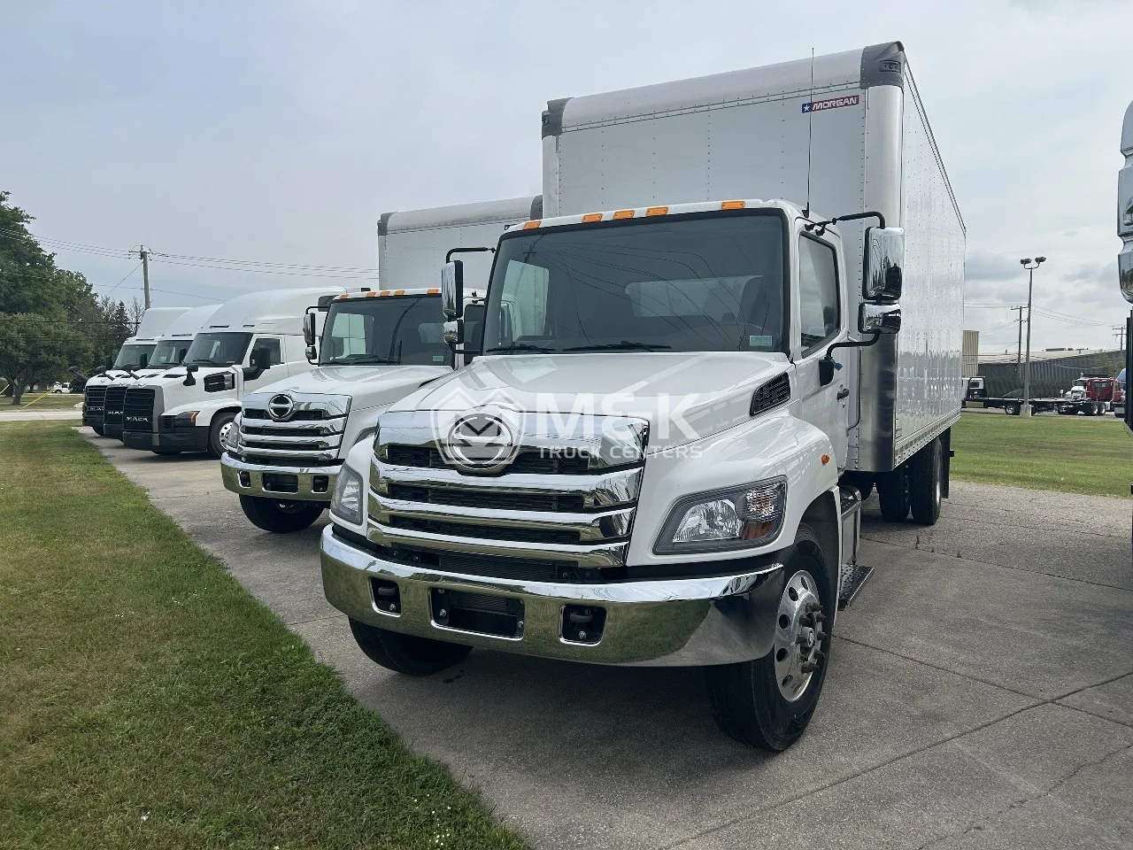 2025 Hino