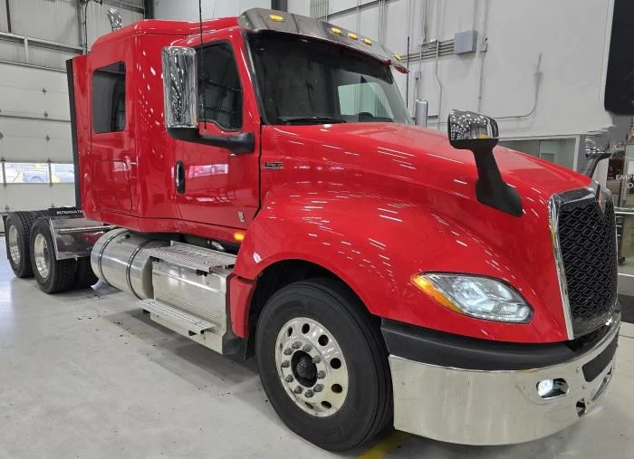 2026 International LT - image 4