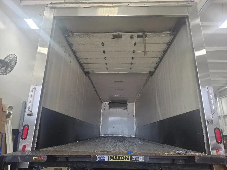 2021 Freightliner eM2 in Suwanee, GA — photo 8