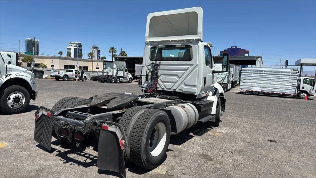 2019 International RH in North Las Vegas, NV — photo 4
