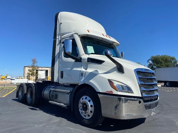 2021 Freightliner Cascadia in San Antonio, TX