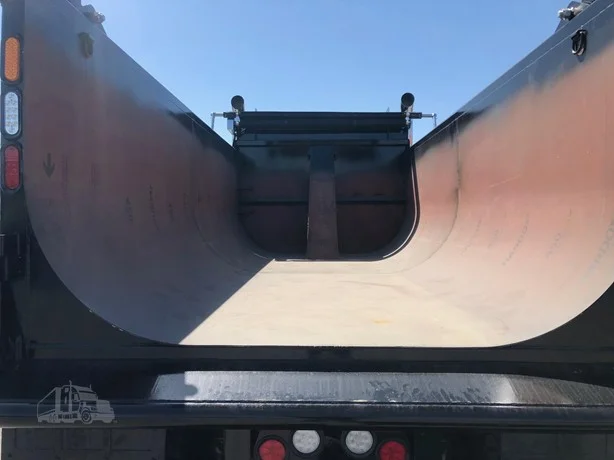 2026 Peterbilt 567 in MS — photo 15