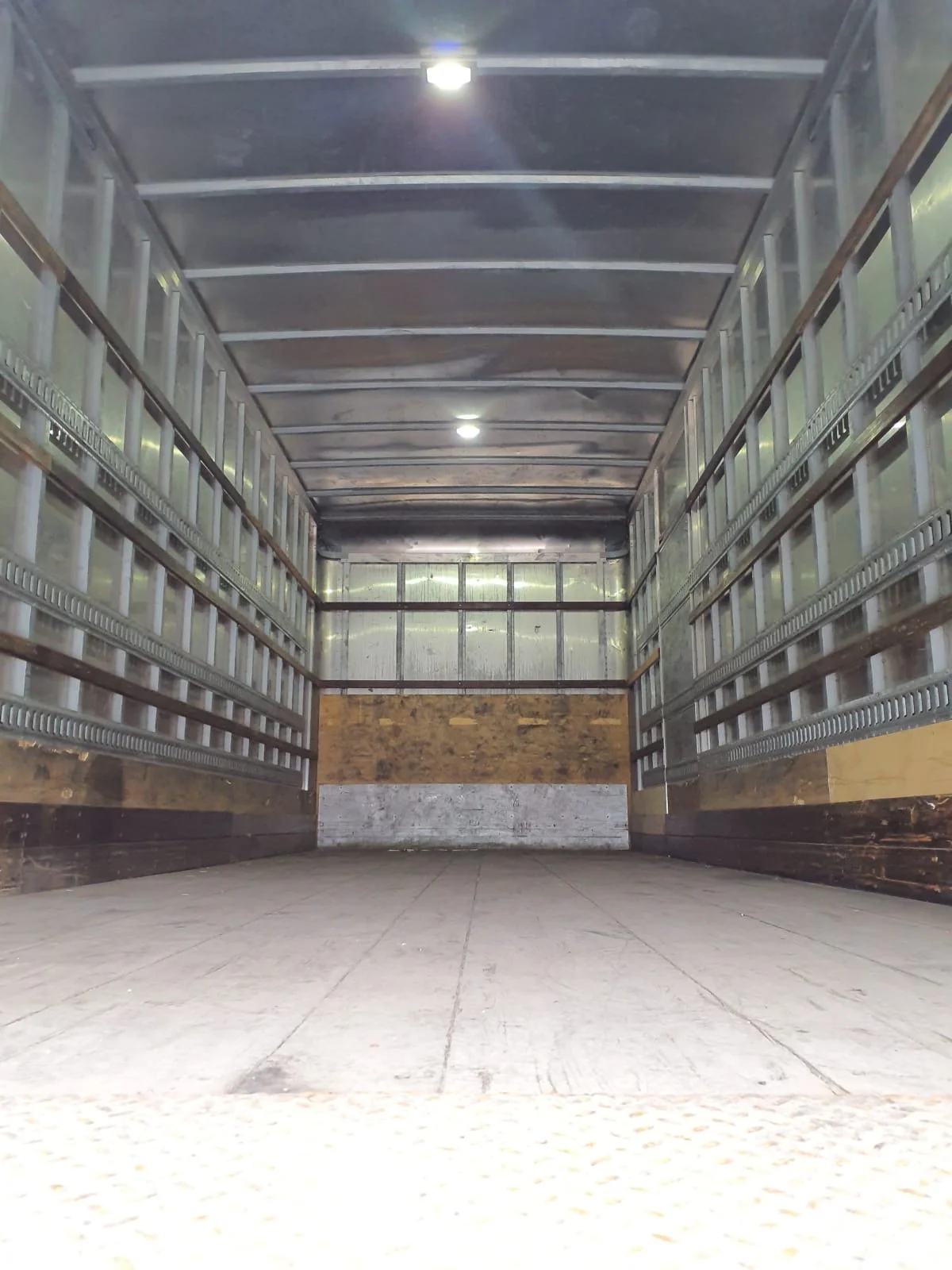 2018 International 4300 in Oak Creek, WI — photo 8