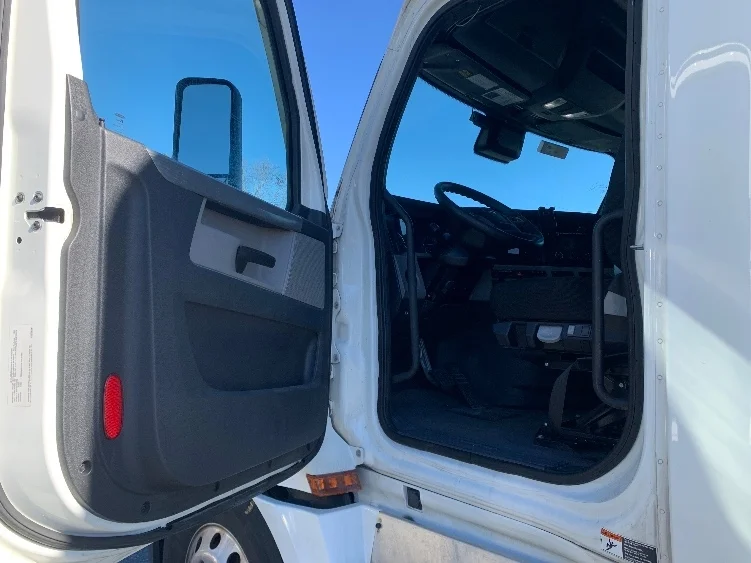 2022 Freightliner in Concord, NC — photo 9
