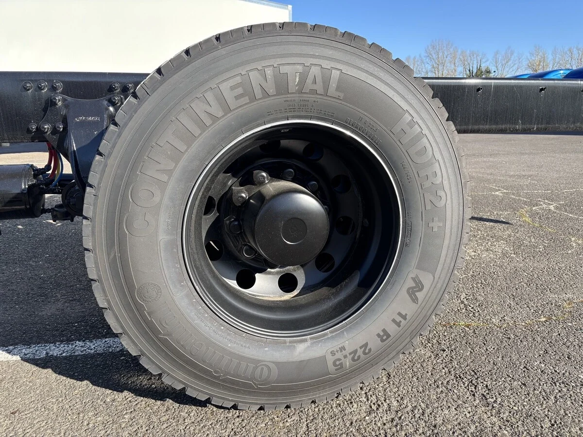 2025 Freightliner M2 106 - image 8