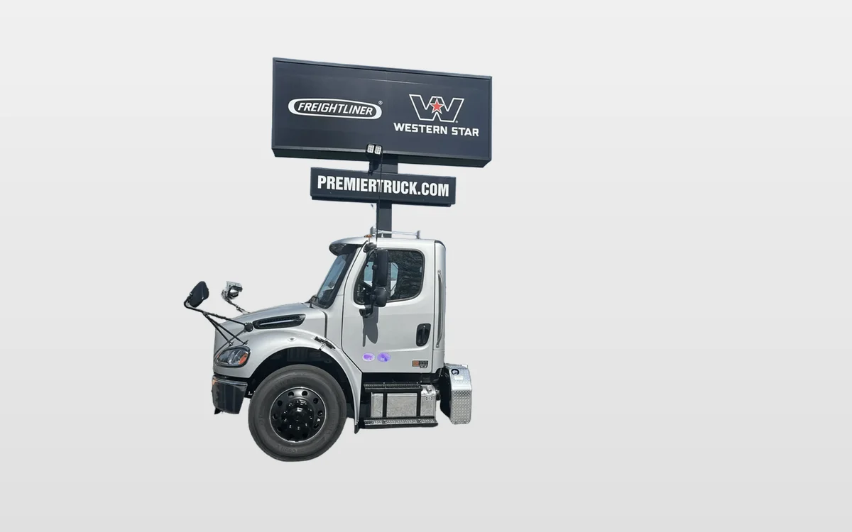 2025 Freightliner M2 106 - image 1