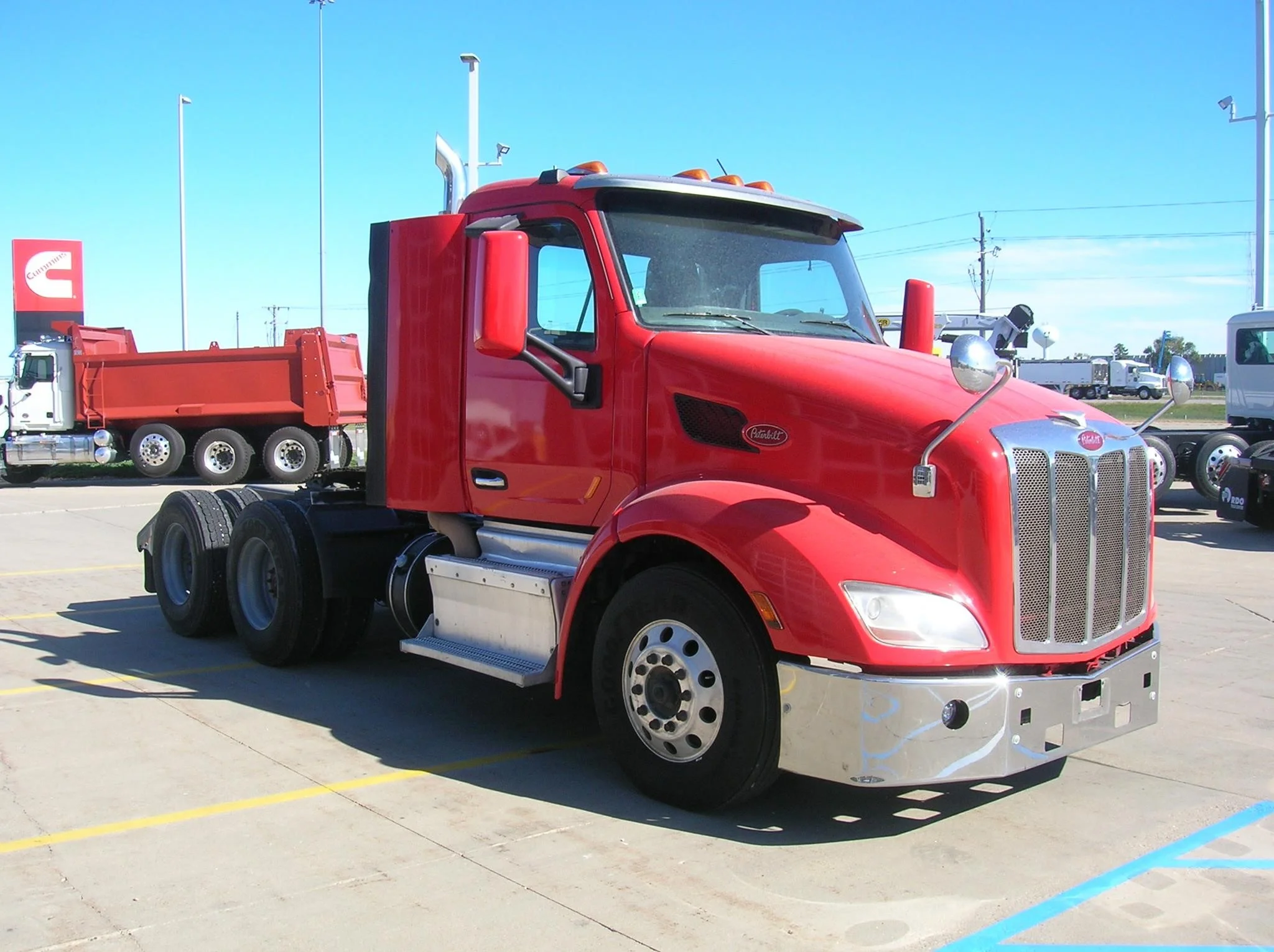 2014 Peterbilt 579 — photo 3