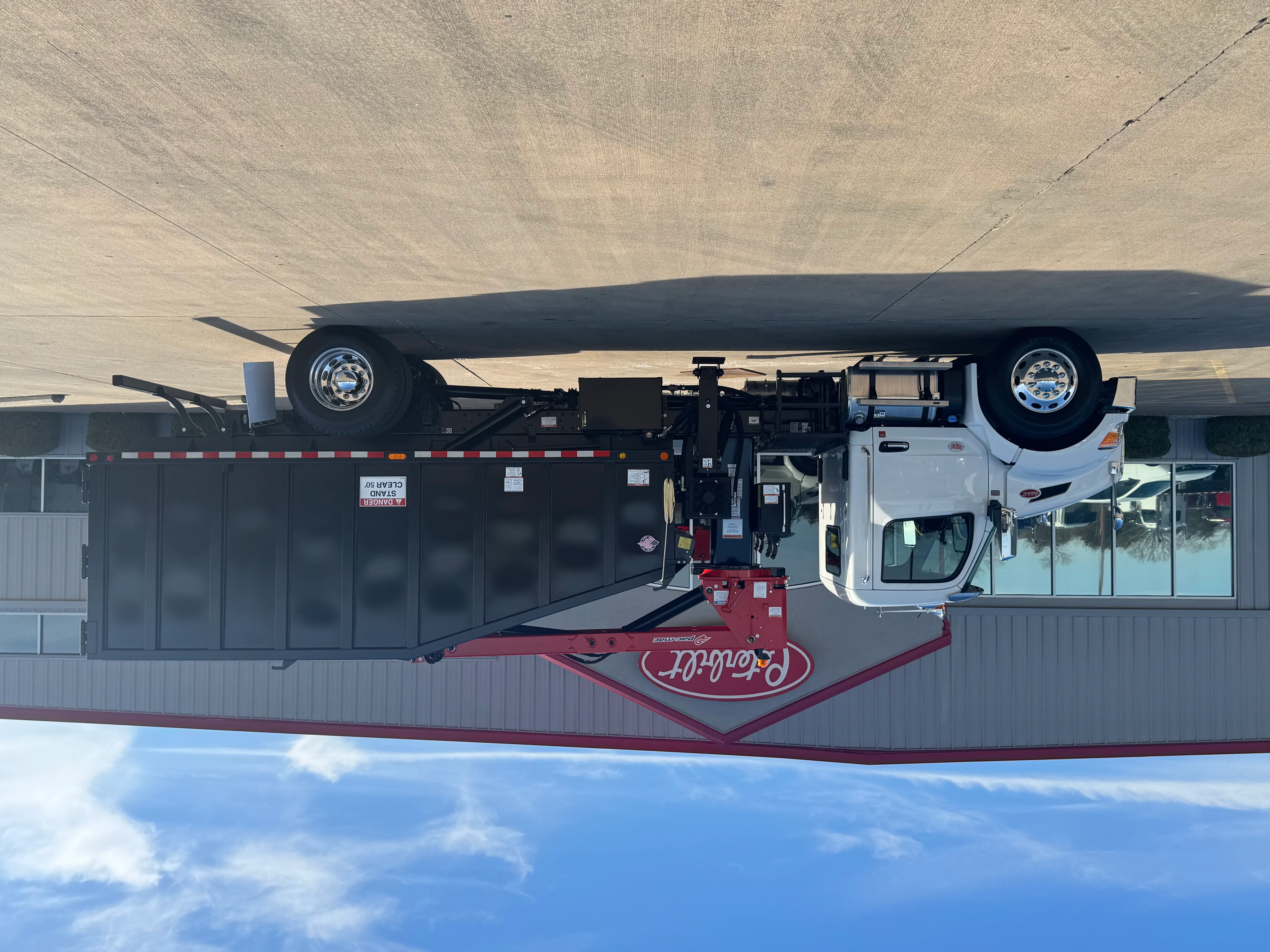 2026 Peterbilt 537 in Fort Smith, AR — photo 2