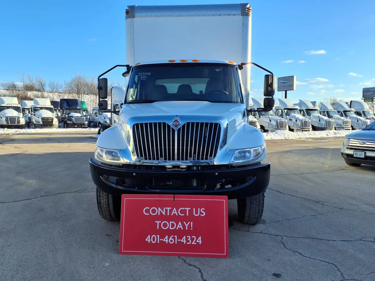 2019 International MV - image 2