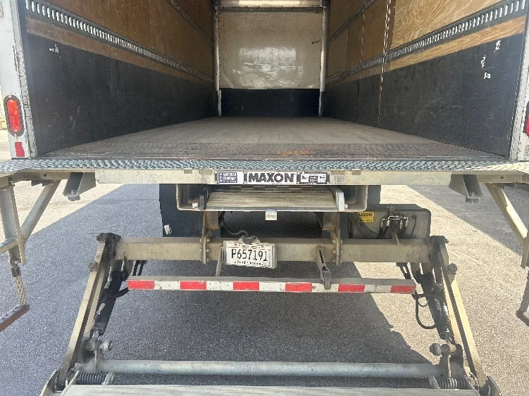 2019 Freightliner eM2 in Ladson, SC — photo 10