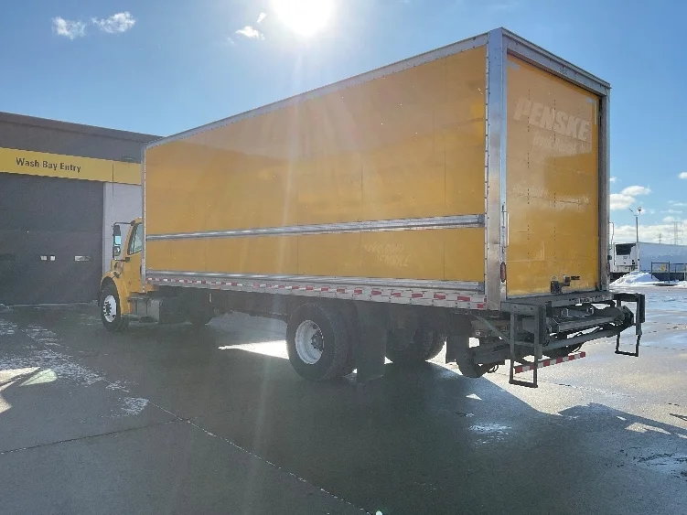 2022 Freightliner M2 106 in Allen Park, MI — photo 6