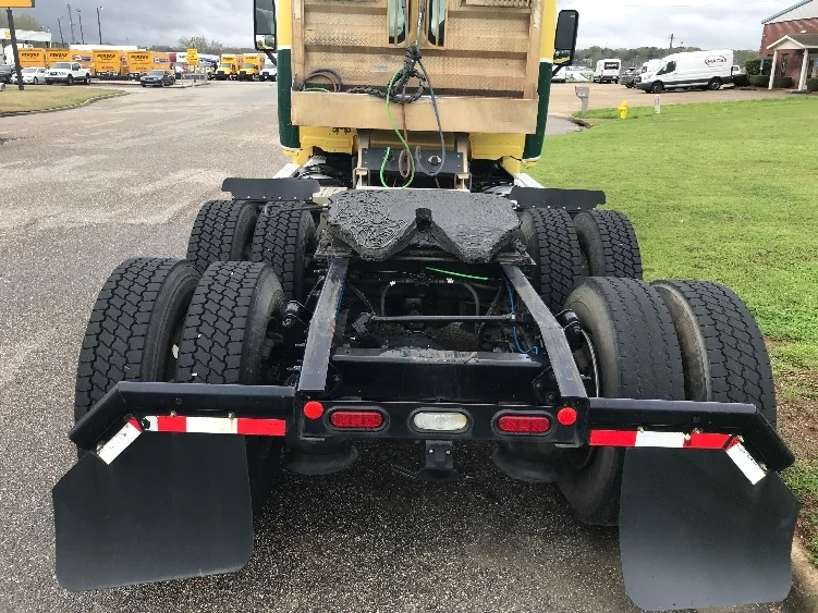 2019 Freightliner Cascadia in Montgomery, AL — photo 6