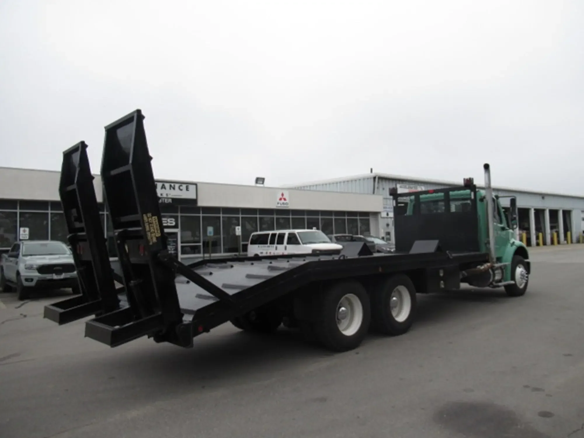 2009 Freightliner M2 106 in Manchester, NH — photo 5