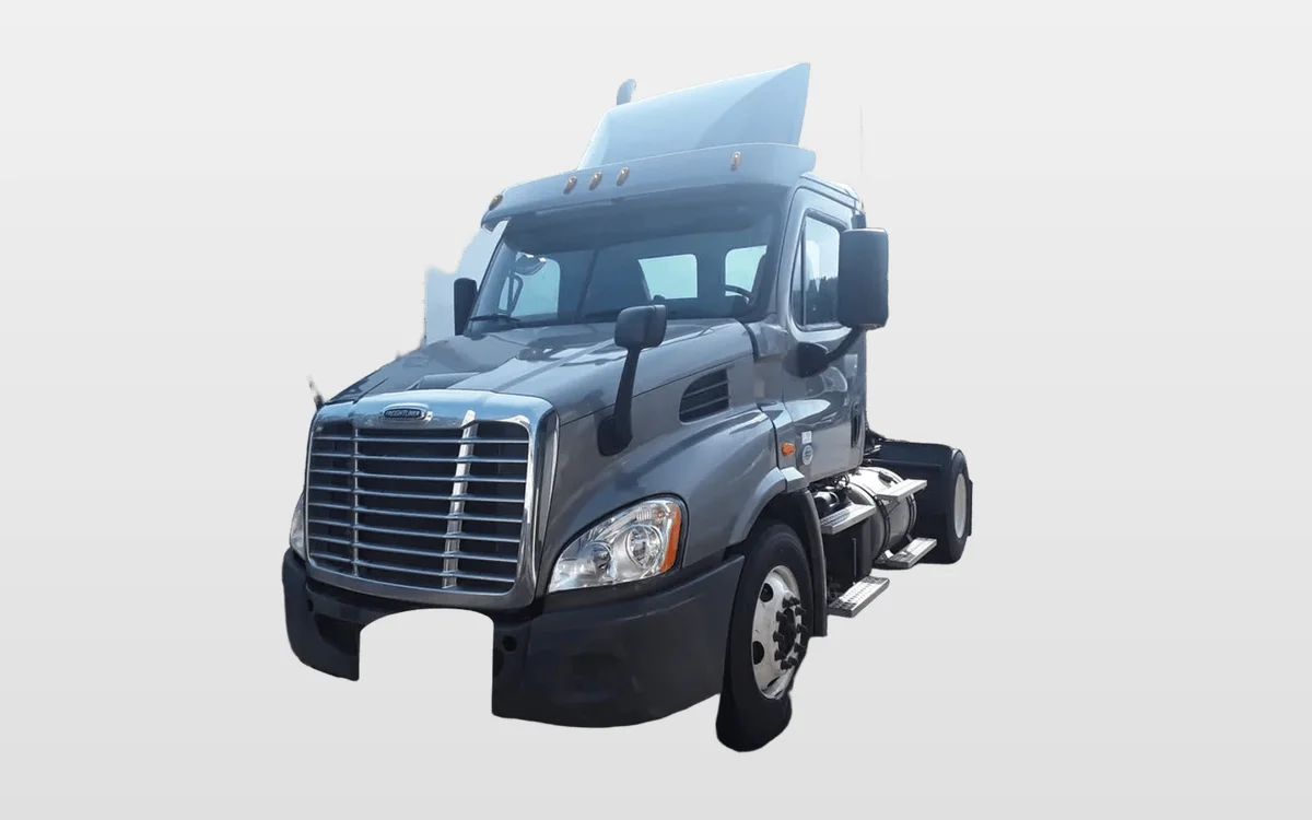 2019 Freightliner - image 1