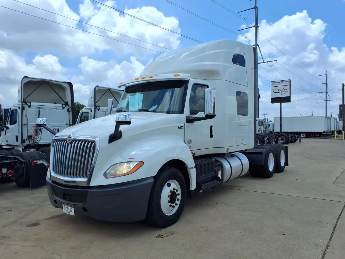 2019 International LT in Dallas, TX