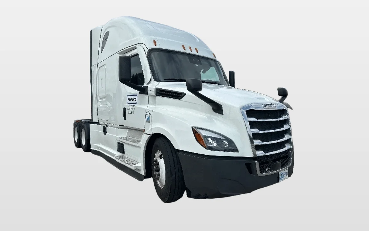 2021 Freightliner Cascadia - image 1