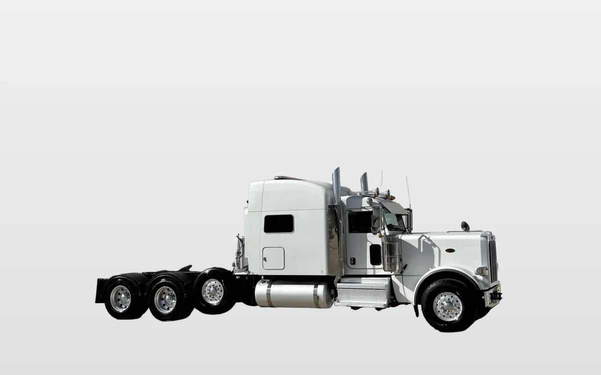 2021 Peterbilt 389 - image 1