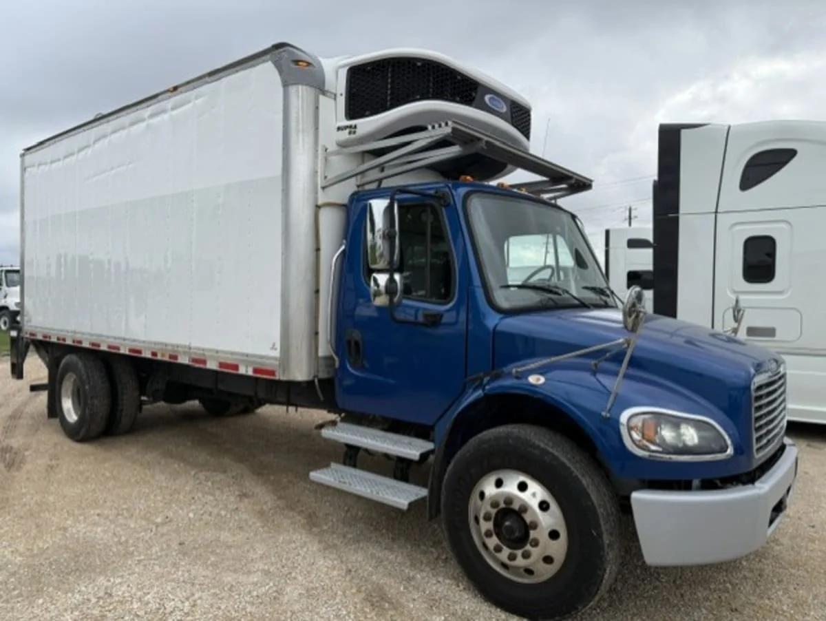 2021 Freightliner M2 106 in Converse, TX