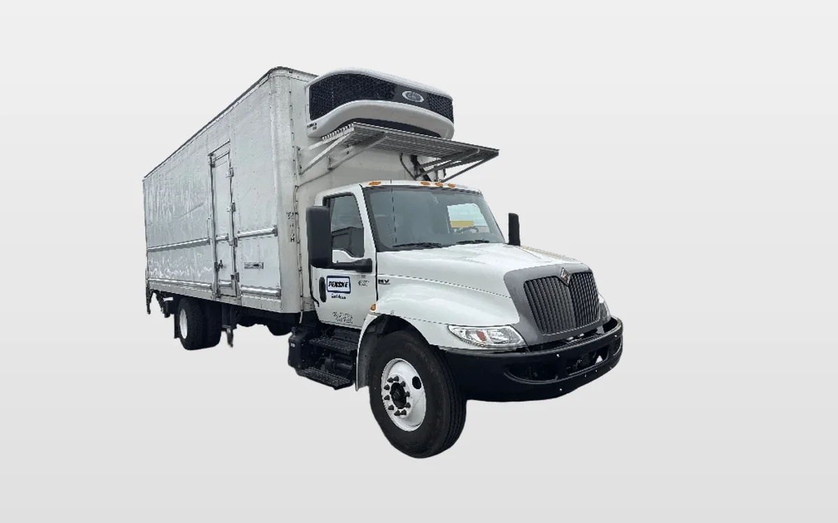 2022 International MV - image 1