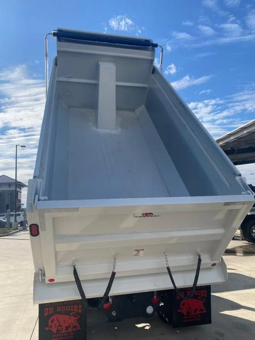 2026 Peterbilt 548 in San Antonio, TX — photo 18