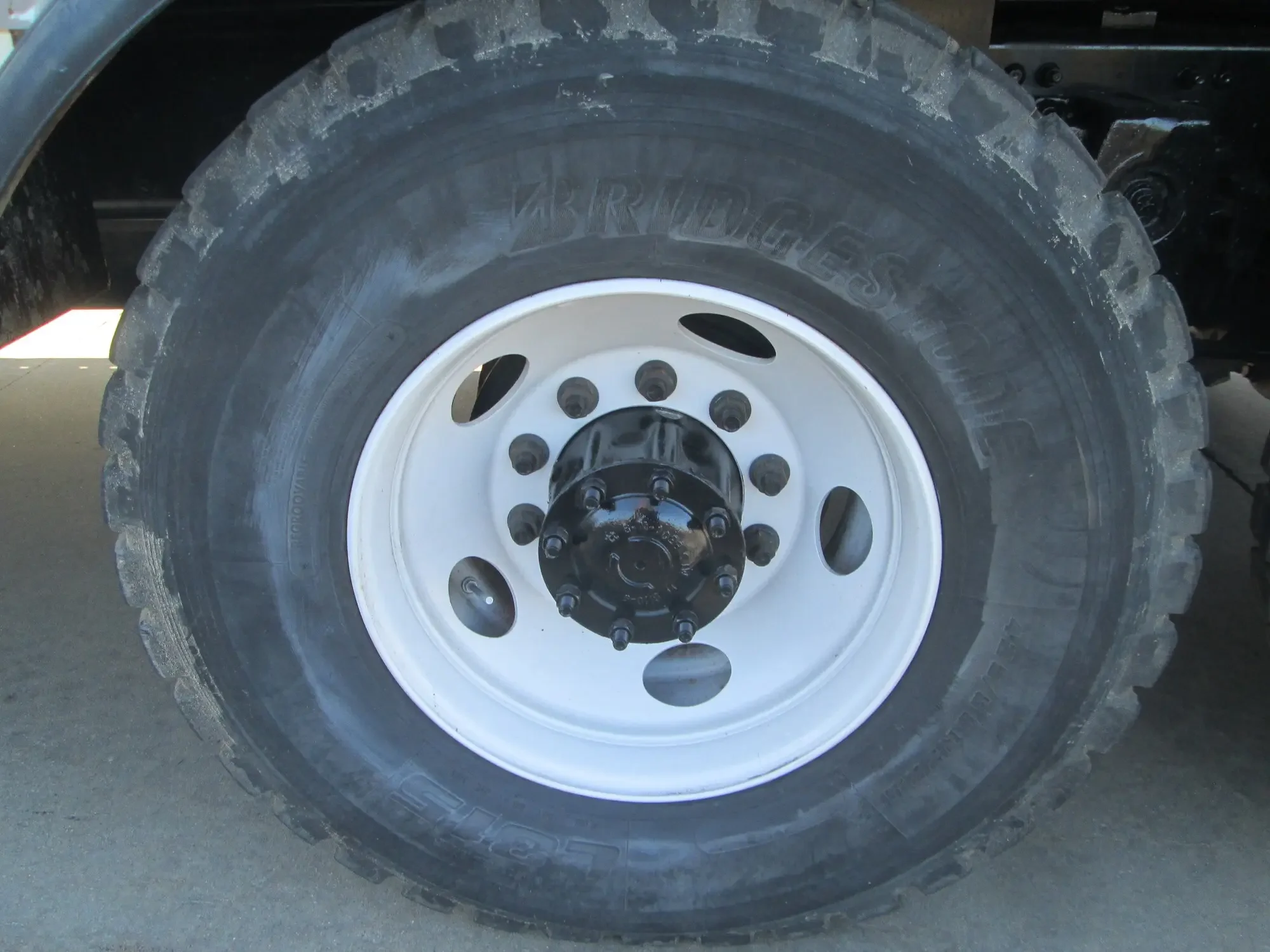 2013 Freightliner M2 106 - image 7