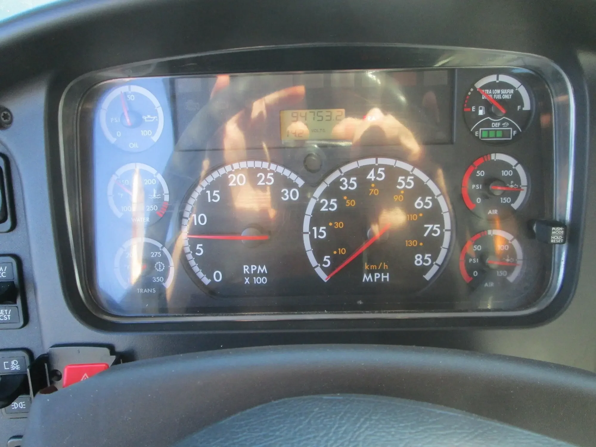 2013 Freightliner M2 106 - image 14