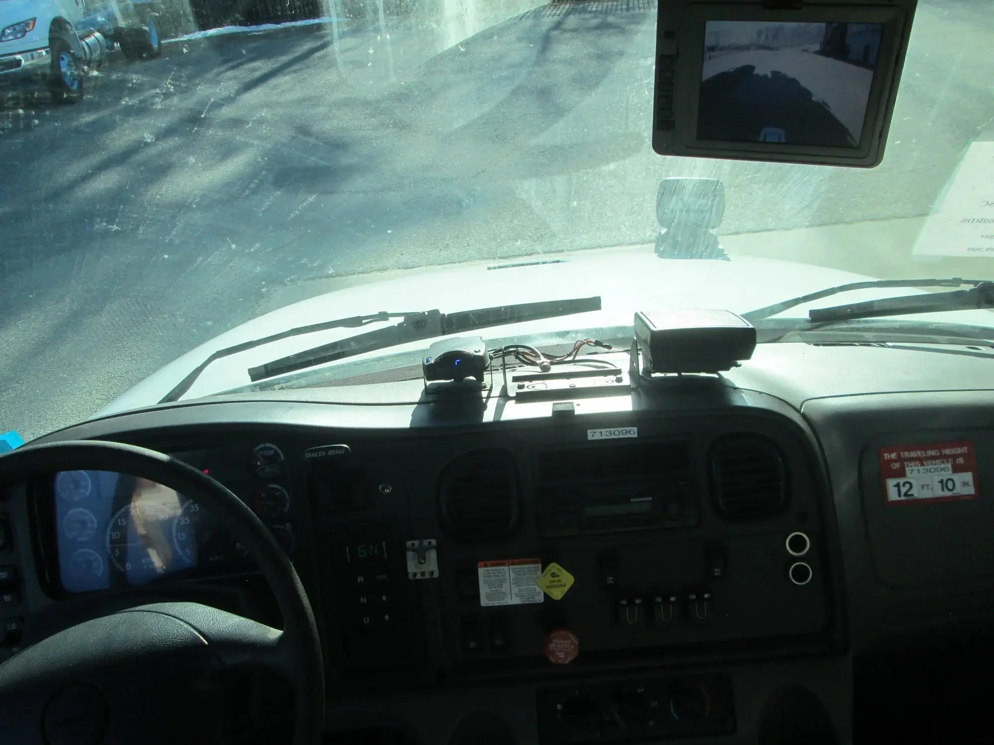 2013 Freightliner M2 106 - image 15