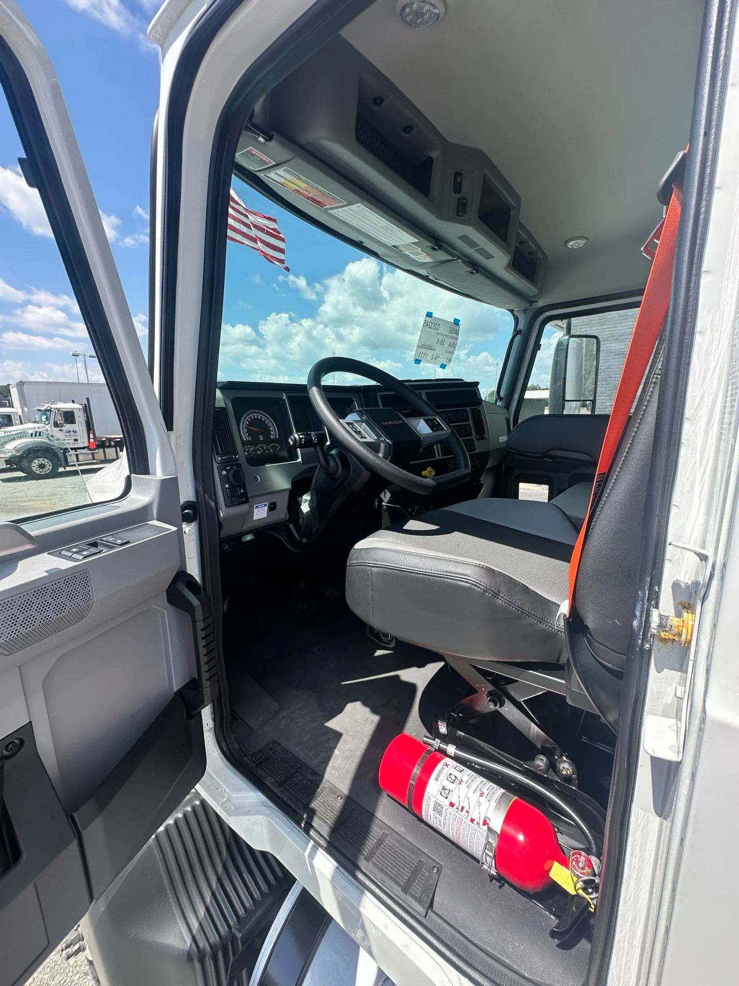 2027 Mack in Duluth, GA — photo 10