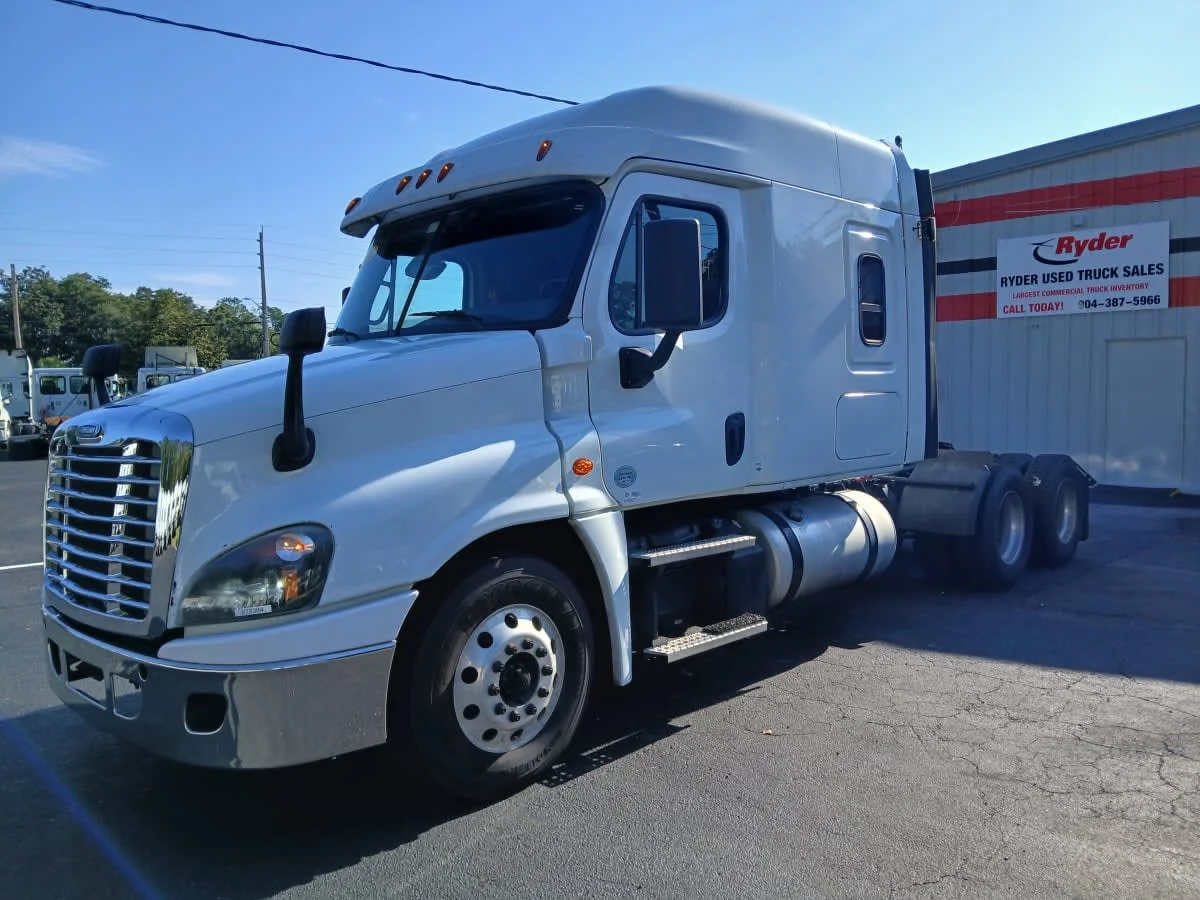 2020 Freightliner Cascadia