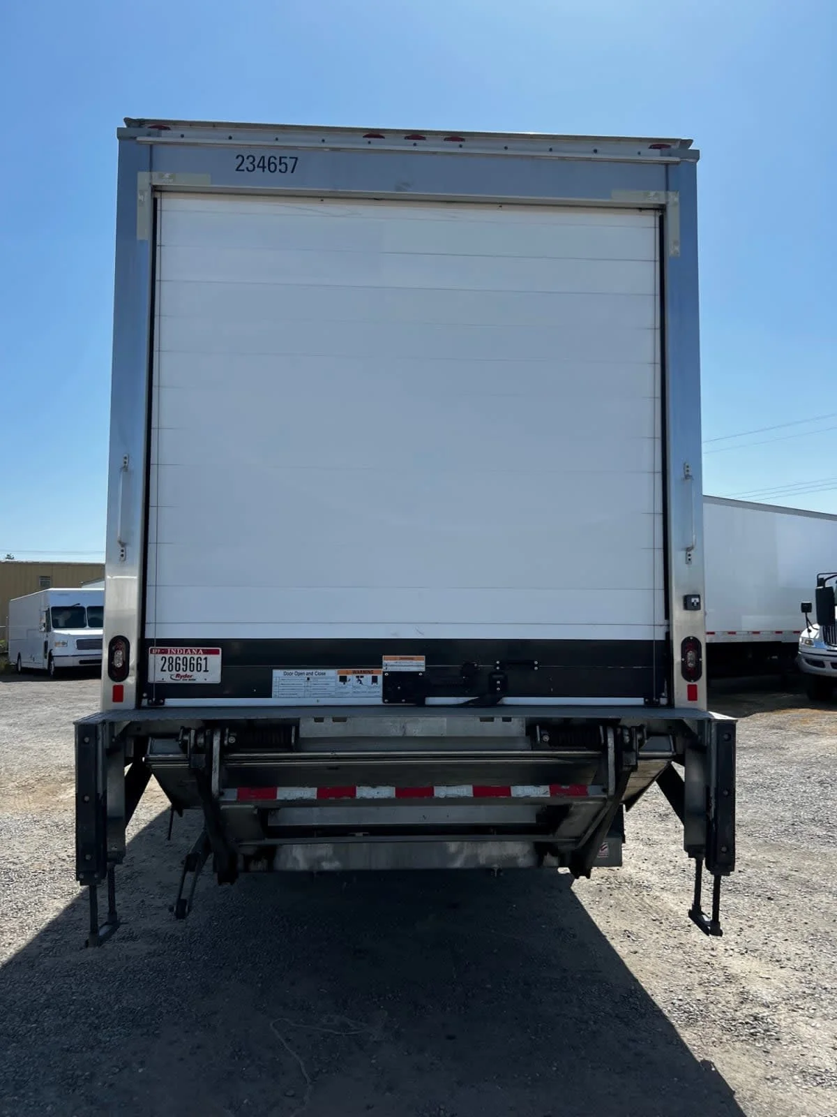 2019 International MV - image 5