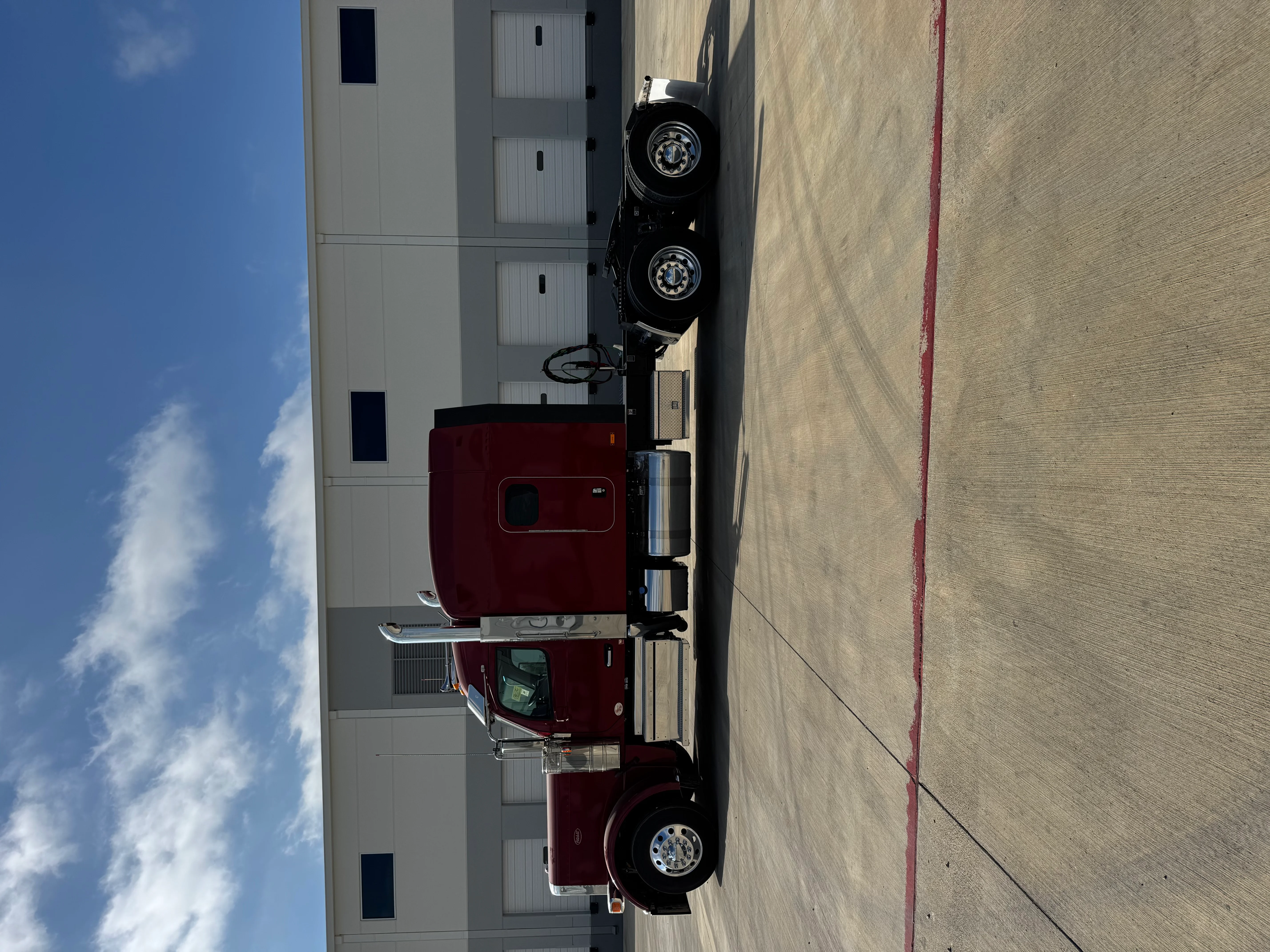 2027 Peterbilt 589 in Tallahassee, FL — photo 2
