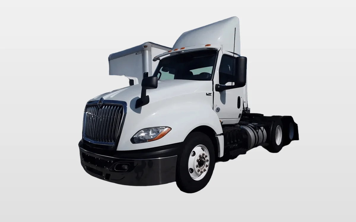 2019 International - image 1