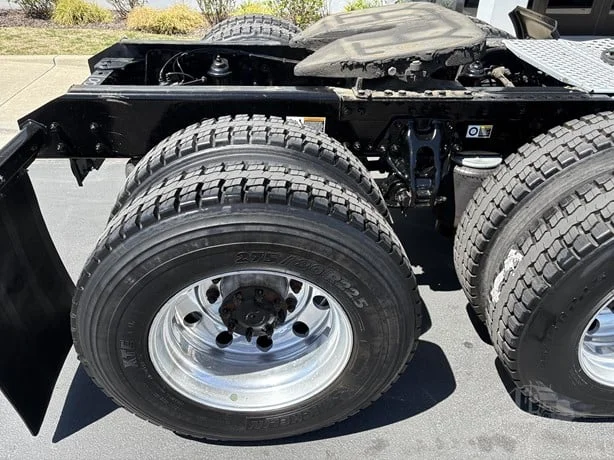 2022 Kenworth T680 in Salt Lake City, UT — photo 9