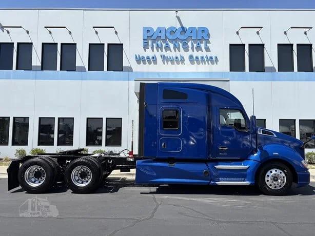 2022 Kenworth T680 in Salt Lake City, UT — photo 3