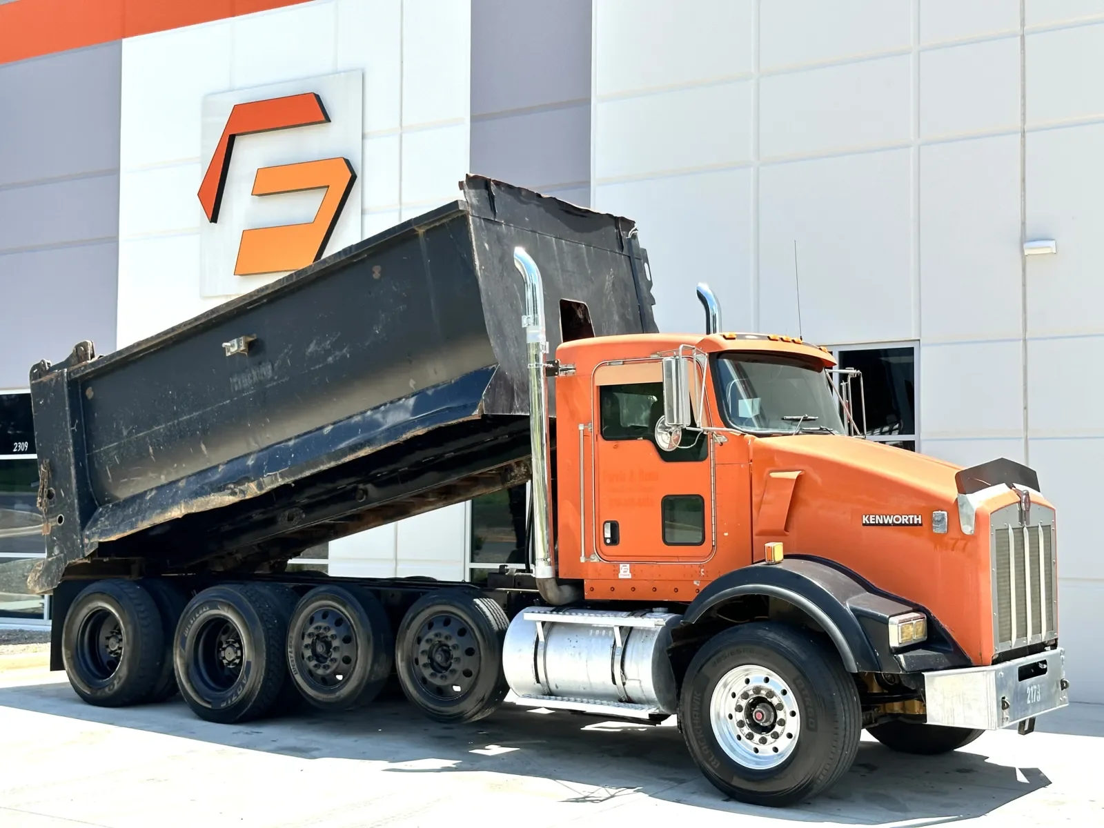 2005 Kenworth T800