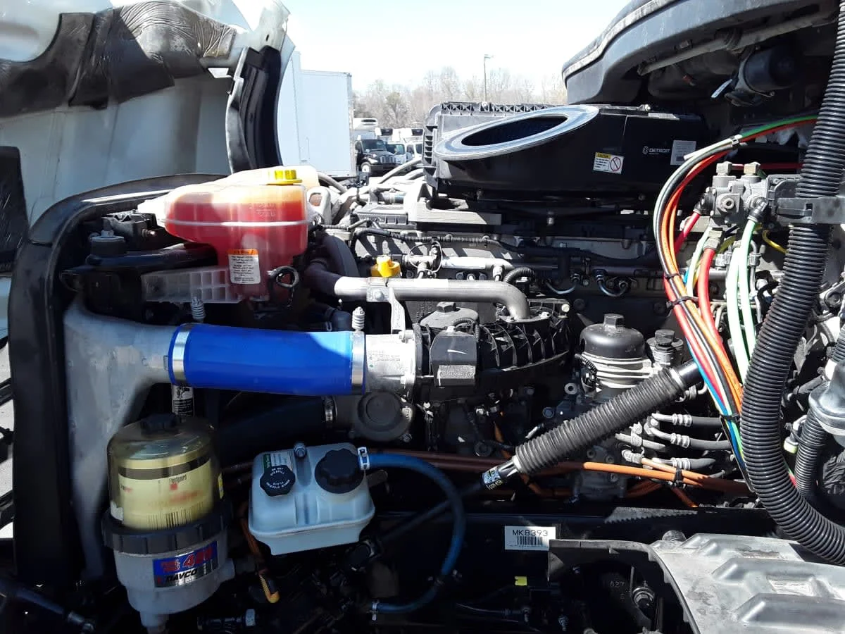 2021 Freightliner Cascadia - image 8